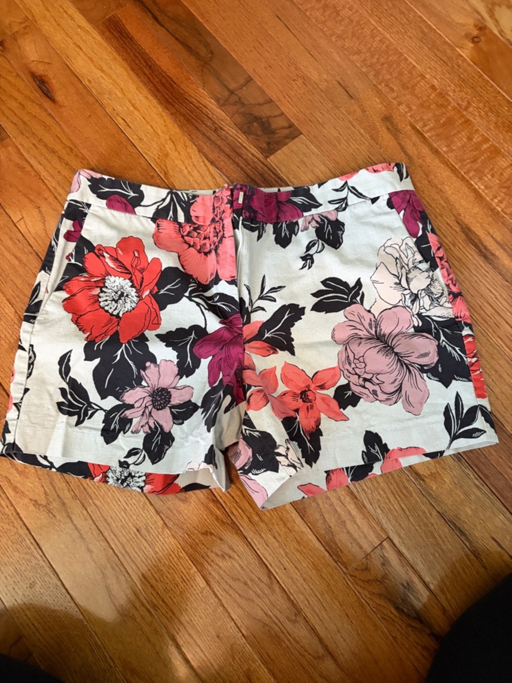 Ann Taylor Floral High-Rise Shorts in Coral, Pink & Black